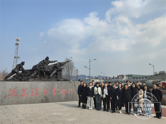 图3.jpg